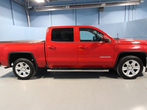 Used 2018 GMC Sierra 1500 SLE w/ SLE Value Package AWD/4WD image 27