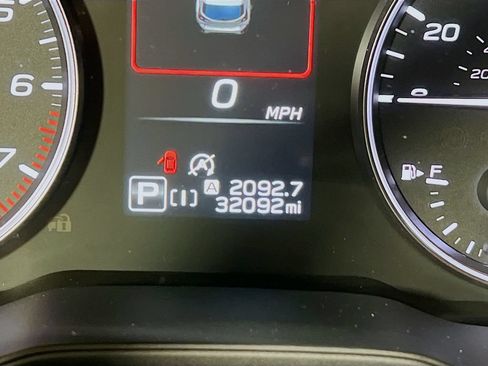 Certified 2024 Subaru Crosstrek 2.0i Premium AWD/4WD image 11