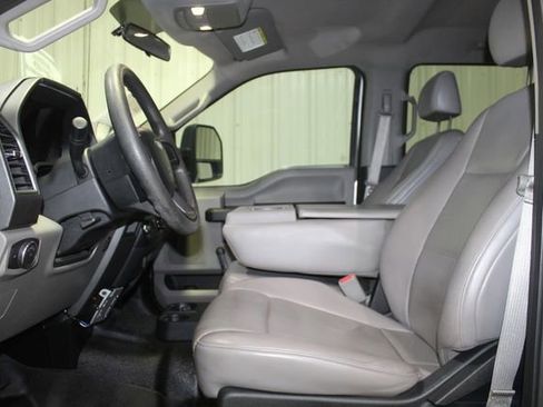 Used 2017 Ford F250 XL w/ XL Value Package AWD/4WD image 10