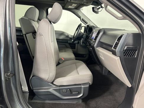 Used 2020 Ford F150 XLT w/ Equipment Group 302A Luxury AWD/4WD image 29