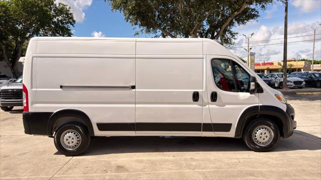 Used 2025 RAM ProMaster 2500 w/ Convenience Group FWD image 6
