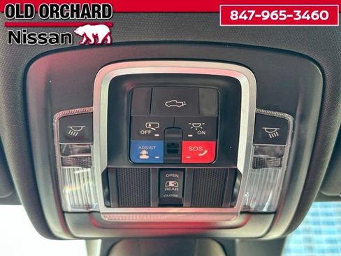 Used 2023 RAM 1500 Laramie AWD/4WD image 24