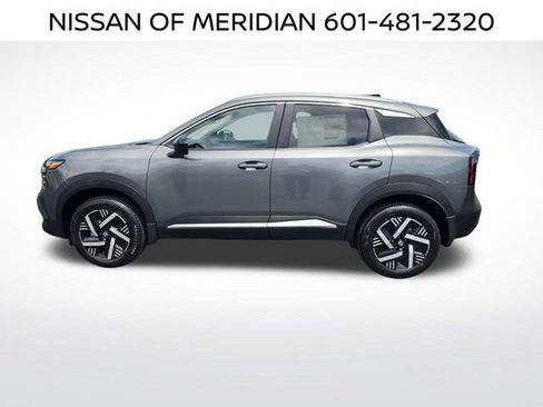 New 2026 Nissan Kicks SV FWD image 2