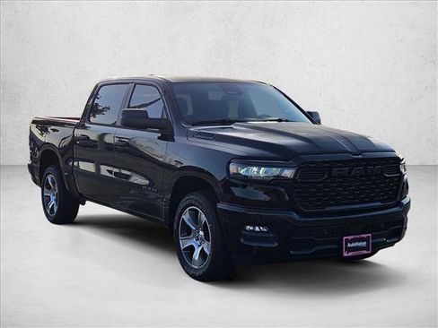 New 2026 RAM 1500 Express RWD image 7