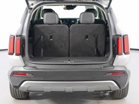 Used 2022 Kia Sorento X-Line EX image 9