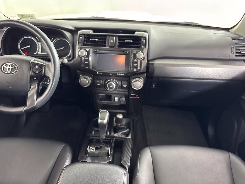 Used 2018 Toyota 4Runner TRD Off-Road Premium AWD/4WD image 18