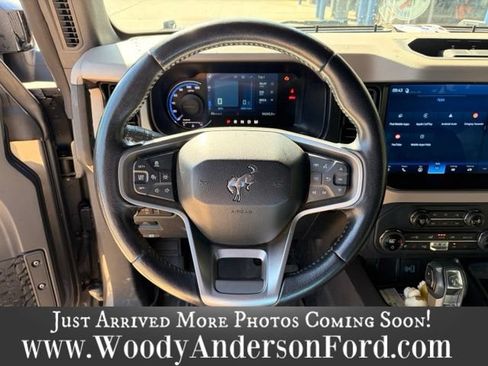 Used 2021 Ford Bronco Wildtrak AWD/4WD image 13