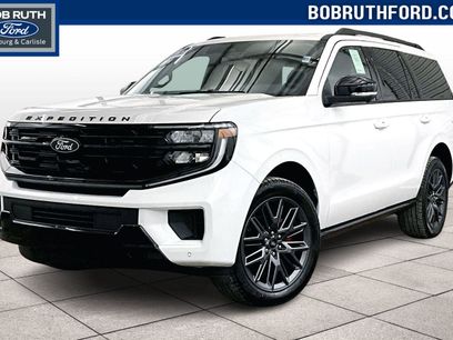 New 2025 Ford Expedition Platinum w/ Stealth Performance Package