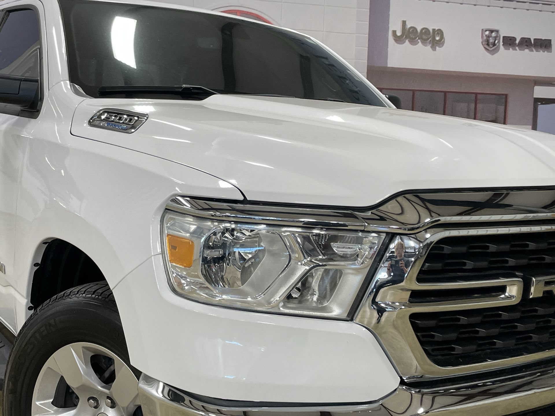 Used 2023 RAM 1500 Lone Star AWD/4WD image 10