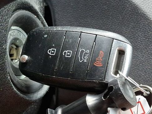 Used 2016 Kia Sorento FWD w/ LX Convenience Package image 23