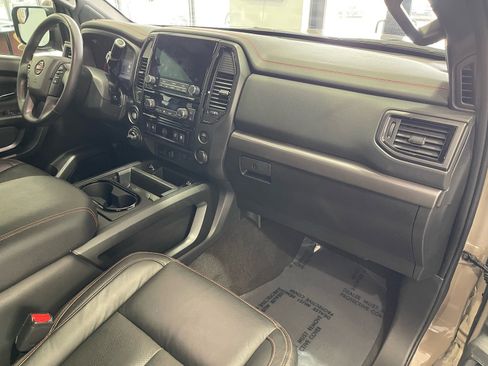 Used 2023 Nissan Titan PRO-4X w/ Pro-4x Convenience Package AWD/4WD image 39