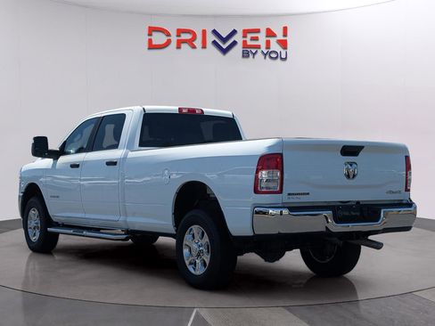 Used 2024 RAM 2500 Big Horn AWD/4WD image 3