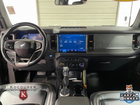 Used 2024 Ford Bronco Badlands image 14