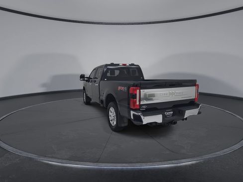 Used 2025 Ford F250 King Ranch AWD/4WD image 13