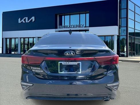 Used 2021 Kia Forte LXS FWD image 5