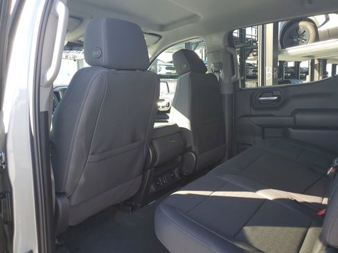 New 2026 Chevrolet Silverado 1500 Custom Trail Boss w/ LPO, Dark Essentials Package AWD/4WD image 14