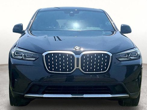 Used 2022 BMW X4 xDrive30i w/ Premium Package 2 AWD/4WD image 4