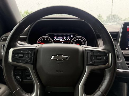 Used 2021 Chevrolet Suburban Z71 w/ Z71 Off-Road Package AWD/4WD image 25