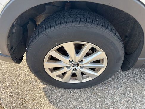 Used 2016 MAZDA CX-5 Touring AWD/4WD image 5