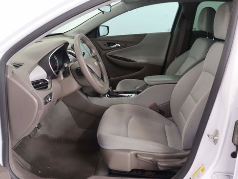 Used 2024 Chevrolet Malibu LS image 8