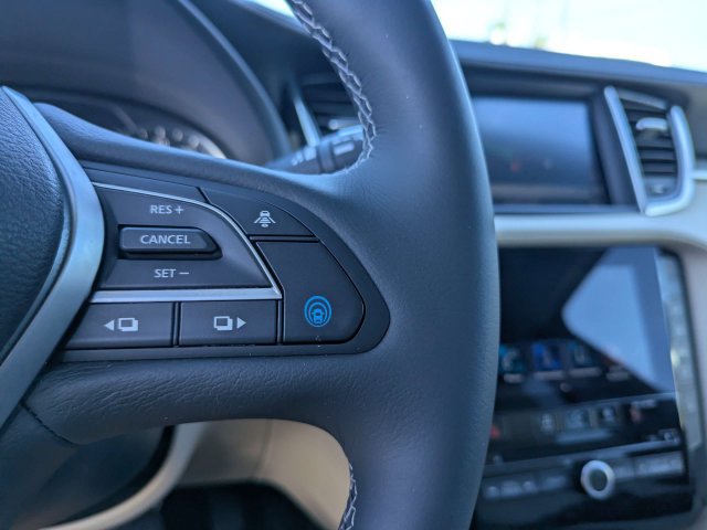 Used 2021 INFINITI QX50 Essential w/ Convenience Package AWD/4WD image 30