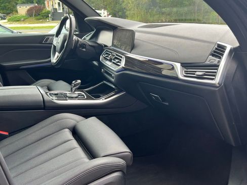 Used 2020 BMW X5 xDrive40i w/ Convenience Package image 17