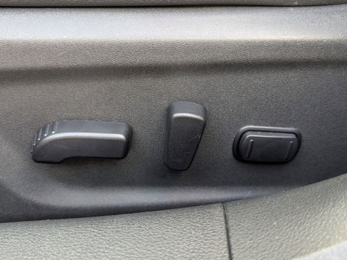 Used 2020 Nissan Altima 2.5 SR w/ Premium Package image 19