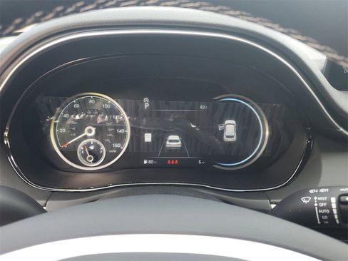 Used 2024 Genesis GV70 3.5T Sport image 19