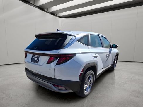 Used 2026 Hyundai Tucson SE AWD/4WD image 5
