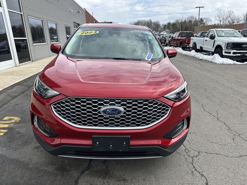 Used 2023 Ford Edge SEL w/ Convenience Package image 9