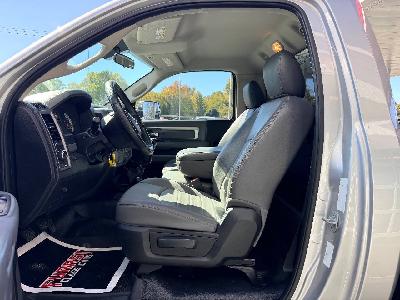 Used 2014 RAM 5500 Tradesman w/ Power Accessory Group AWD/4WD image 19
