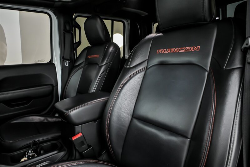 Used 2020 Jeep Gladiator Rubicon AWD/4WD image 16