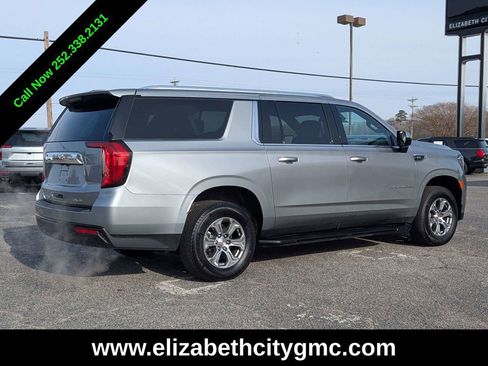 Used 2024 GMC Yukon XL SLE w/ Gmc Pro Safety Plus Package image 4