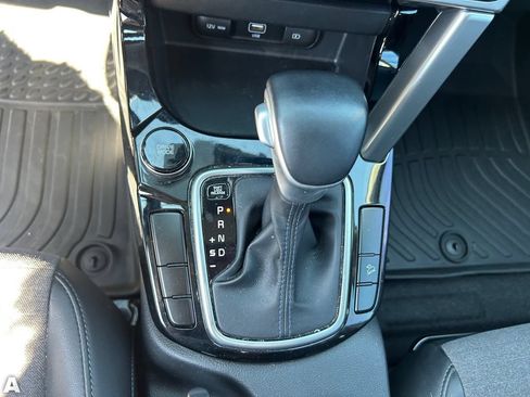 Used 2022 Kia Seltos S FWD image 26