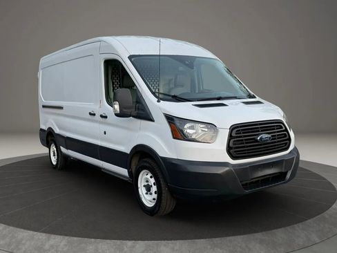 Used 2018 Ford Transit 150 148 Medium Roof image 3
