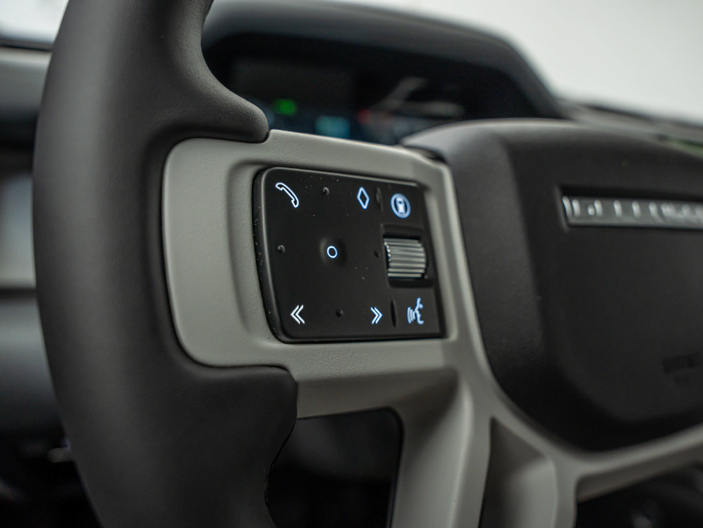 New 2026 Land Rover Defender 110 S AWD/4WD image 30