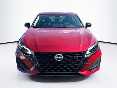 New 2026 Nissan Altima 2.5 SR AWD/4WD image 2