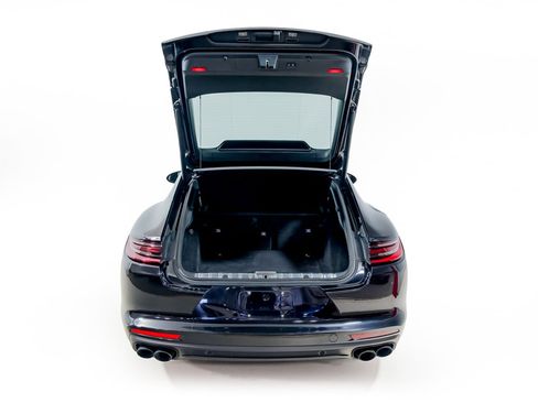 Used 2018 Porsche Panamera 4S AWD/4WD image 43