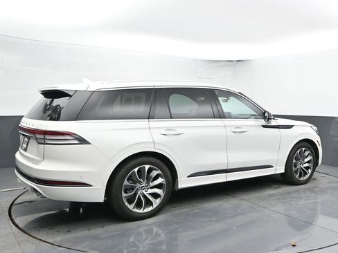 Used 2021 Lincoln Aviator Grand Touring w/ Equipment Group 302A image 11
