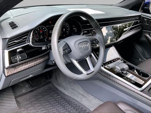 Used 2021 Audi Q8 Prestige AWD/4WD image 18
