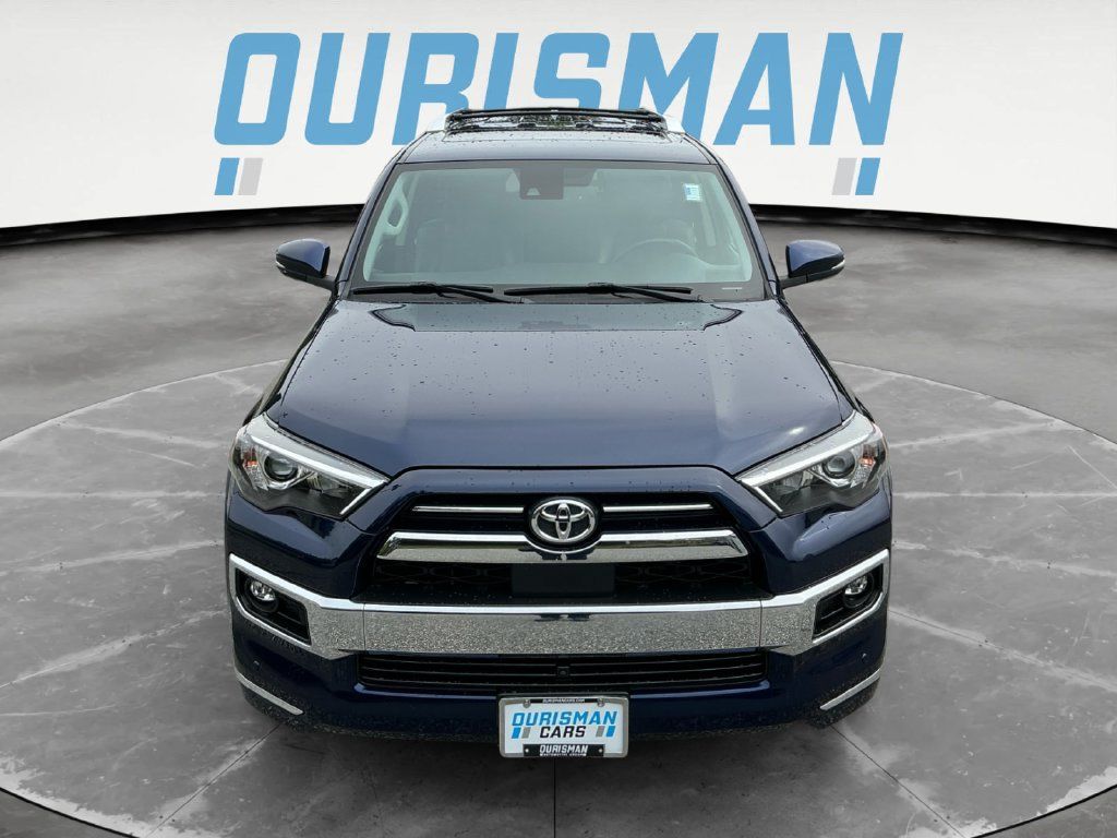 Used 2023 Toyota 4Runner Limited AWD/4WD image 9