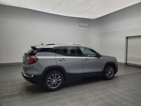 Used 2023 GMC Terrain SLT image 10