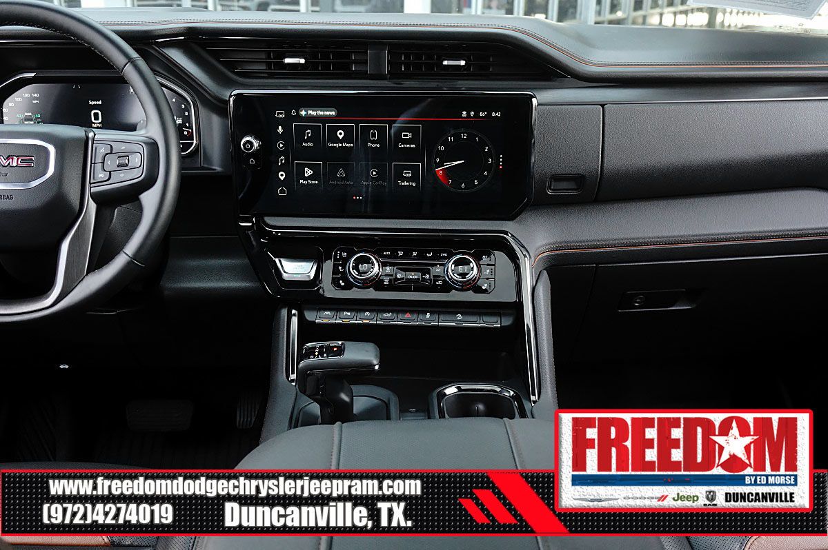 Used 2024 GMC Sierra 1500 AT4 w/ Technology Package AWD/4WD image 19