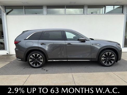 Used 2024 MAZDA CX-90 Plug-In Hybrid w/ Premium Plus AWD/4WD image 4
