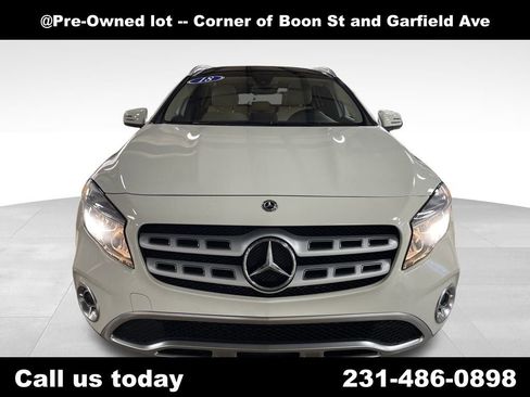 Used 2018 Mercedes-Benz GLA 250 4MATIC image 8