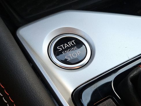 New 2025 Nissan Altima 2.5 SR w/ SR Premium Package image 19