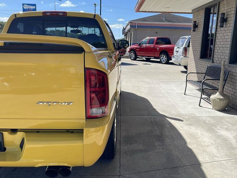 Used 2005 Dodge Ram 1500 Truck 2WD Quad Cab image 11