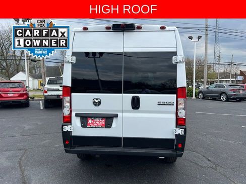 Used 2023 RAM ProMaster 2500 FWD image 7