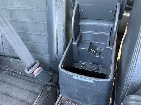 Used 2014 Volkswagen Passat TDI SEL Premium image 20