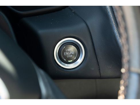 Used 2022 GMC Yukon XL AT4 AWD/4WD image 30
